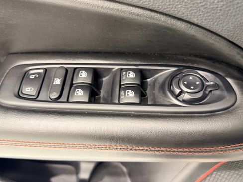 Used 2021 Jeep Compass Trailhawk image 17