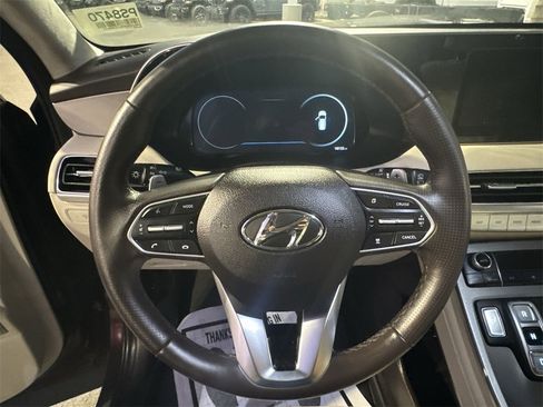 Used 2020 Hyundai Palisade Limited w/ Winter Weather Package image 11