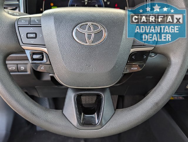 Used 2025 Toyota Camry LE FWD image 10
