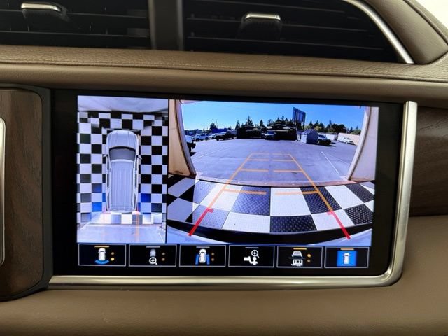 Used 2021 GMC Yukon Denali w/ Denali Ultimate Package AWD/4WD image 43