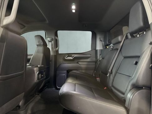 Used 2024 Chevrolet Silverado 1500 LTZ image 10