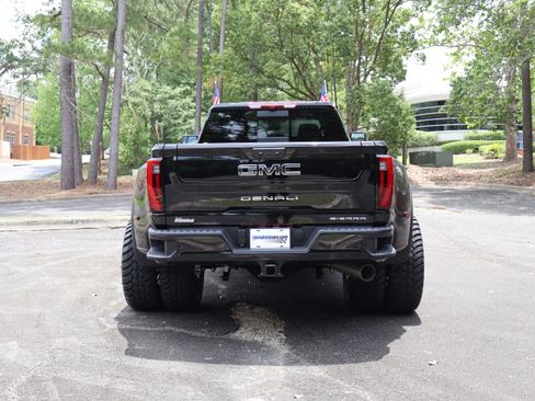 New 2026 GMC Sierra 3500 Denali Ultimate AWD/4WD image 8