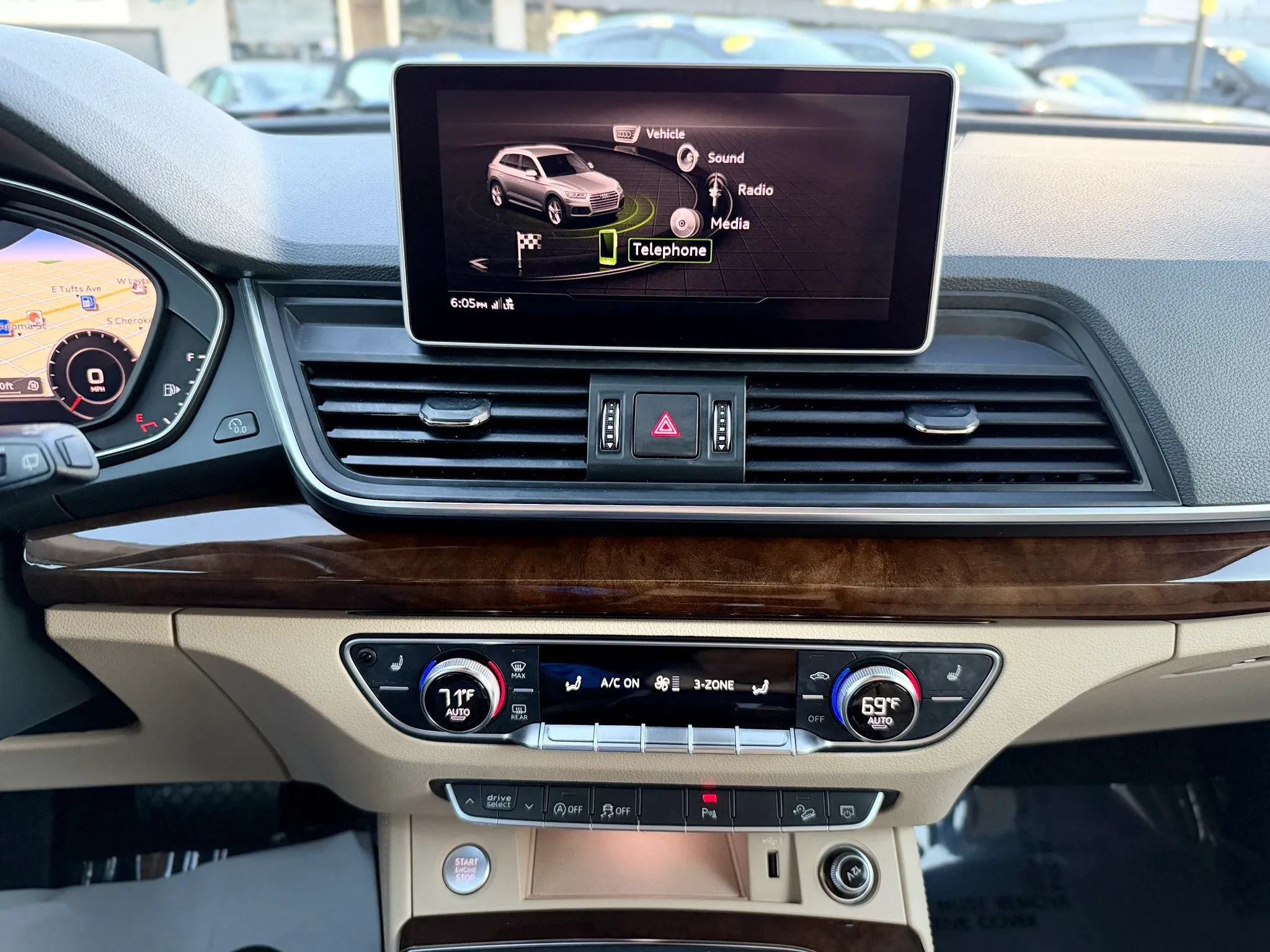 Used 2019 Audi Q5 2.0T Premium Plus w/ Premium Plus Package AWD/4WD image 33