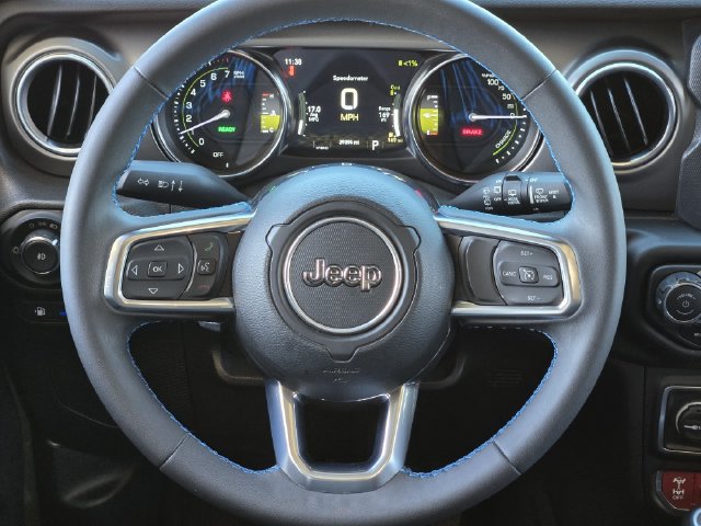 Used 2023 Jeep Wrangler Unlimited Rubicon 4xe AWD/4WD image 30