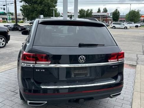 Used 2023 Volkswagen Atlas SE w/ Panoramic Sunroof Package AWD/4WD image 11