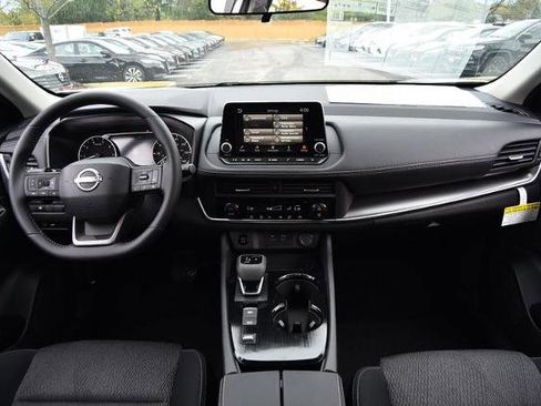 New 2026 Nissan Rogue SV image 8