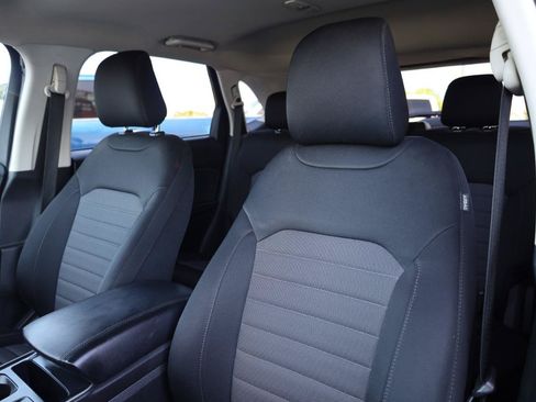 Used 2022 Ford Edge SE w/ Black Appearance Package AWD/4WD image 5