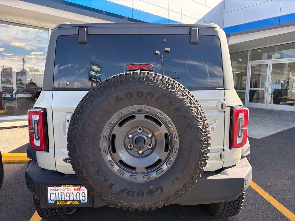 Used 2025 Ford Bronco Outer Banks w/ Sasquatch Package AWD/4WD image 5
