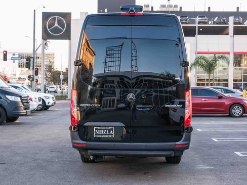 Used 2024 Mercedes-Benz Sprinter 3500 w/ Parking Package image 6