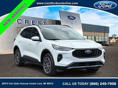Used 2025 Ford Escape SE