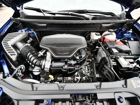 Used 2025 Cadillac XT5 Sportv w/ Technology Package AWD/4WD image 23