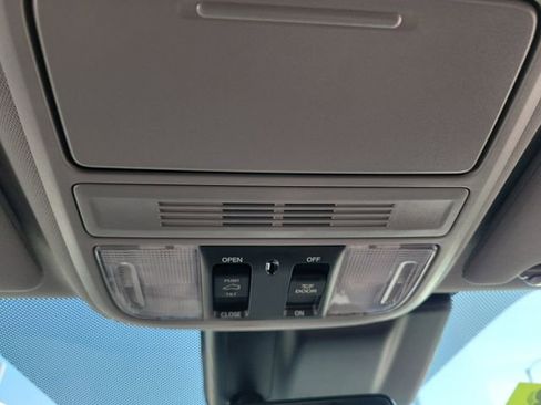 Used 2020 Honda Odyssey EX-L image 32