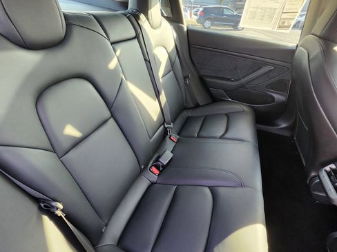 Used 2020 Tesla Model 3 Performance image 19