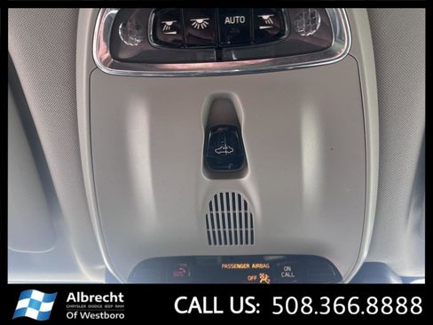 Used 2020 Volvo XC60 T6 Momentum w/ Protection Package image 30