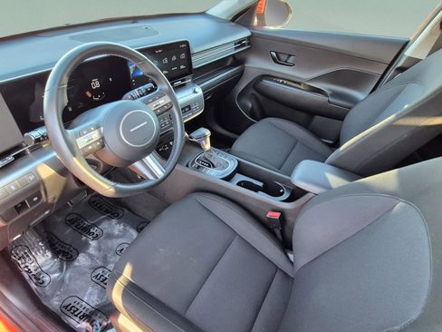 Used 2024 Hyundai Kona SEL FWD image 19
