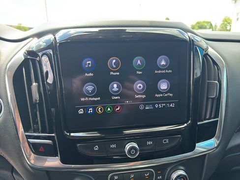 Used 2021 Chevrolet Traverse LT w/ LT Premium Package AWD/4WD image 20