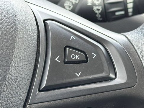 Used 2022 Ford Edge SE w/ Black Appearance Package AWD/4WD image 26