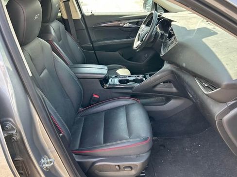 Used 2023 Buick Envision Essence w/ Sport Touring Package AWD/4WD image 12