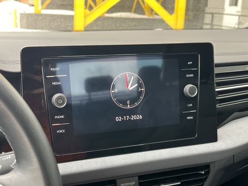 Used 2025 Volkswagen Jetta SE image 20