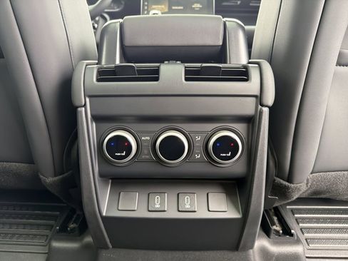 New 2026 Land Rover Defender 110 S image 18