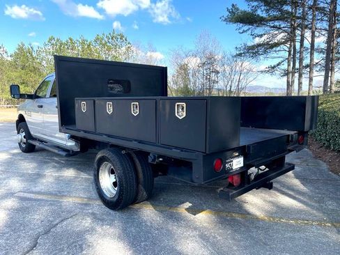 Used 2018 RAM 3500 Tradesman image 5