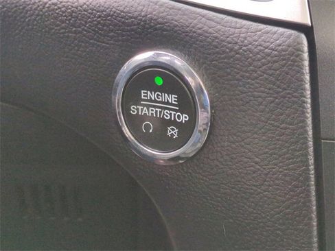 Used 2016 Ford Edge SEL w/ Canadian Touring Package image 18