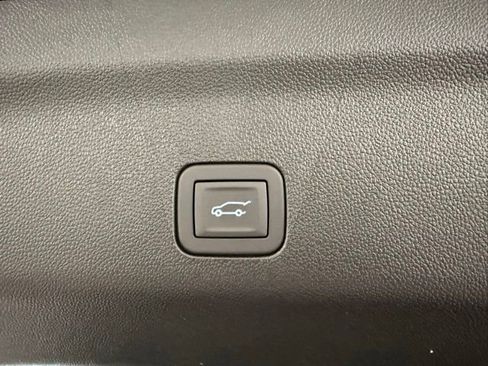 New 2026 Chevrolet Tahoe RST image 9