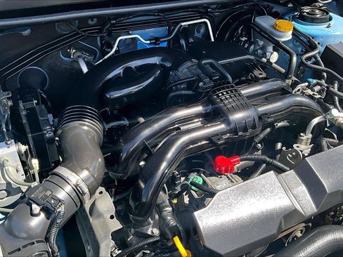 Used 2017 Subaru Crosstrek 2.0i Premium image 33