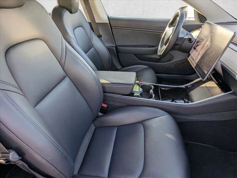 Used 2018 Tesla Model 3 Long Range image 21