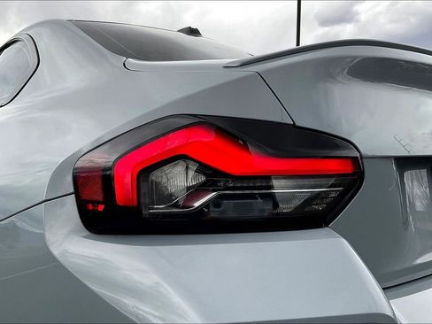 Used 2024 BMW M2 image 23