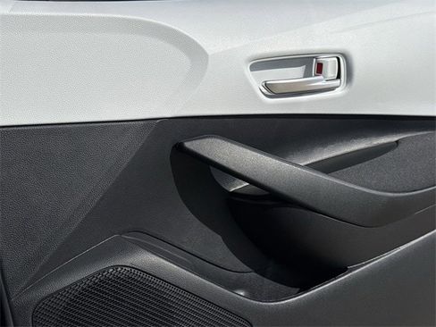 New 2026 Toyota Corolla SE image 27
