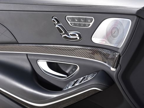 Used 2020 Mercedes-Benz S 63 AMG 4MATIC Sedan image 7