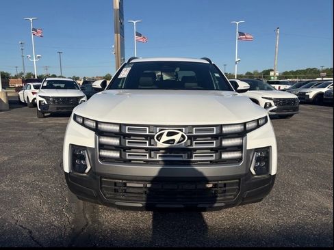 New 2026 Hyundai Santa Cruz Limited AWD/4WD image 3