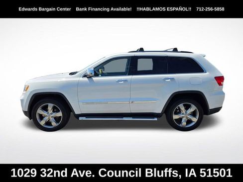Used 2013 Jeep Grand Cherokee Overland AWD/4WD image 6