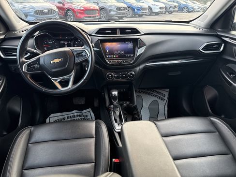 Used 2021 Chevrolet TrailBlazer LT w/ Premium Seating Package image 13
