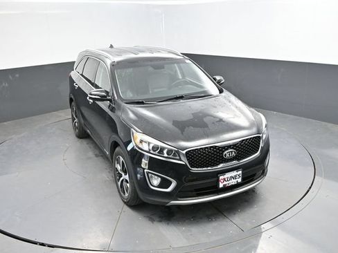 Used 2018 Kia Sorento EX AWD/4WD image 36
