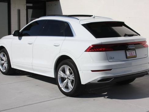 Used 2022 Audi Q8 Premium Plus w/ Premium Plus Package AWD/4WD image 10