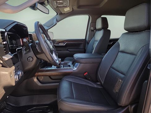 Certified 2023 GMC Sierra 1500 SLT w/ SLT Premium Package image 14