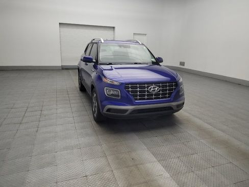 Used 2020 Hyundai Venue SEL w/ Convenience + Premium Package FWD image 13