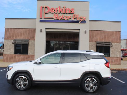 Used 2021 GMC Terrain SLT image 9