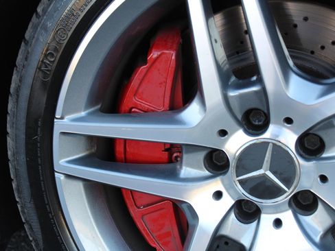 Used 2014 Mercedes-Benz E 550 Coupe image 38