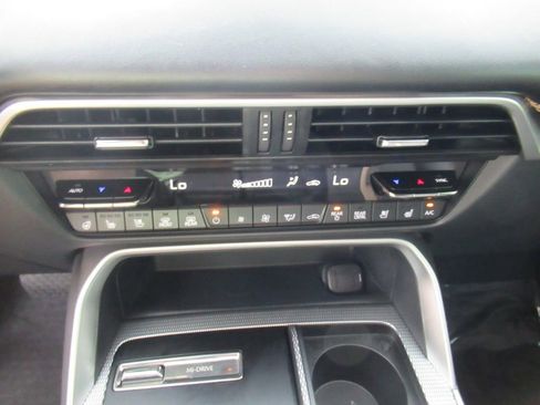 Used 2025 MAZDA CX-70 3.3 Turbo w/ Premium Plus Pkg AWD/4WD image 25