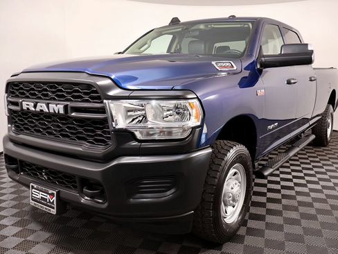 Used 2020 RAM 2500 Tradesman w/ Protection Group AWD/4WD image 3
