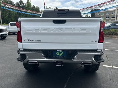 Used 2021 Chevrolet Silverado 1500 LTZ AWD/4WD image 7