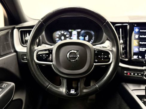 Used 2020 Volvo XC60 T8 R-Design AWD/4WD image 18