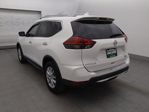 Used 2020 Nissan Rogue S w/ Special Edition Package FWD image 5