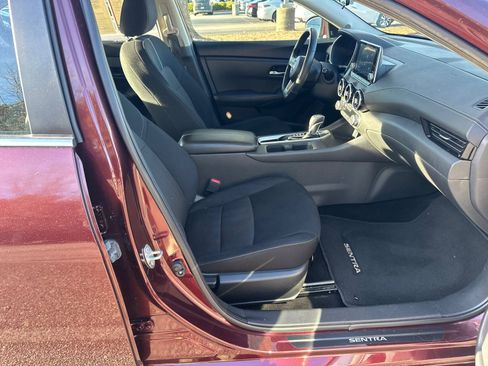 Used 2024 Nissan Sentra SV w/ All-Weather Package image 13