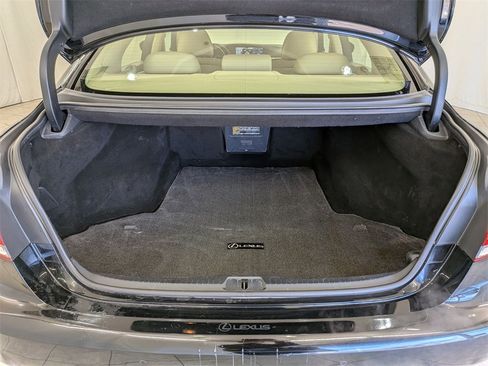 Used 2014 Lexus LS 460 AWD image 29