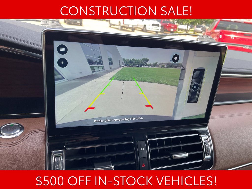 Used 2022 Lincoln Navigator Reserve AWD/4WD image 22