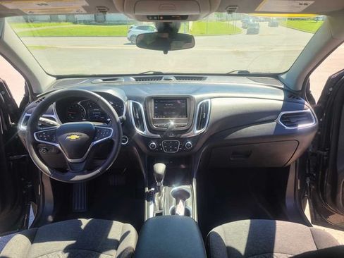 Used 2022 Chevrolet Equinox LT AWD/4WD image 12